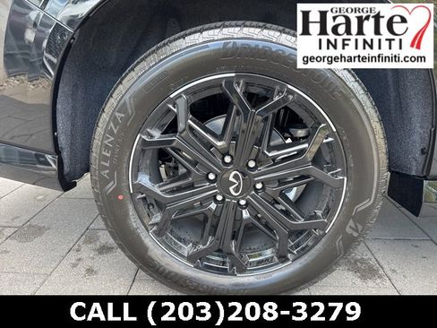 New 2026 INFINITI QX80 4WD w/ Sport Exterior Package image 10