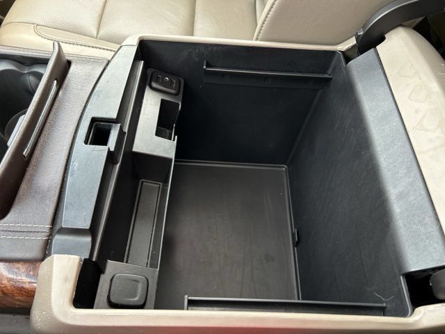 Used 2018 Chevrolet Tahoe Premier AWD/4WD image 58