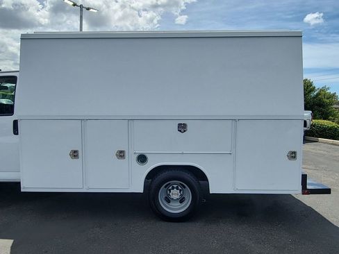 Used 2021 Chevrolet Express 3500 w/ Power Convenience Package RWD image 20