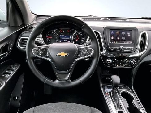 Used 2024 Chevrolet Equinox LT AWD/4WD image 8