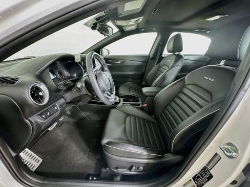 Used 2024 Kia Forte GT-Line w/ GT-Line Premium Package FWD image 13