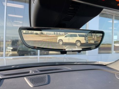 Used 2024 Chevrolet Traverse RS w/ LPO, Floor Liner Package image 21