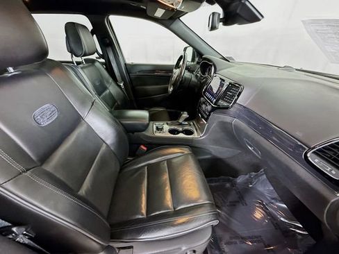 Used 2020 Jeep Grand Cherokee Overland image 26