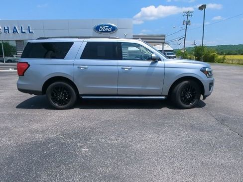 Used 2023 Ford Expedition Max XLT AWD/4WD image 36