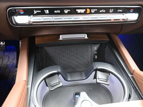 Used 2026 Mercedes-Benz GLS 450 4MATIC image 12