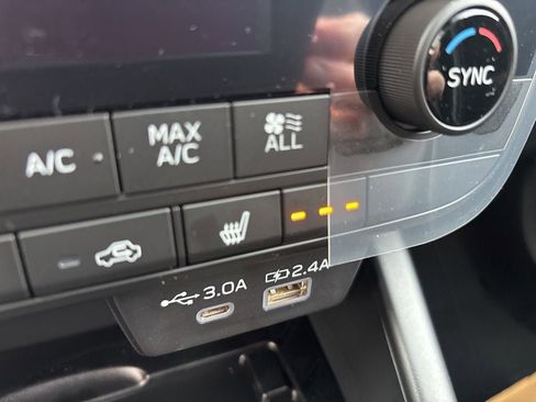 New 2026 Subaru Outback Limited AWD/4WD image 23