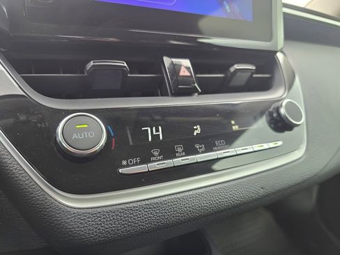 Used 2024 Toyota Corolla LE image 19