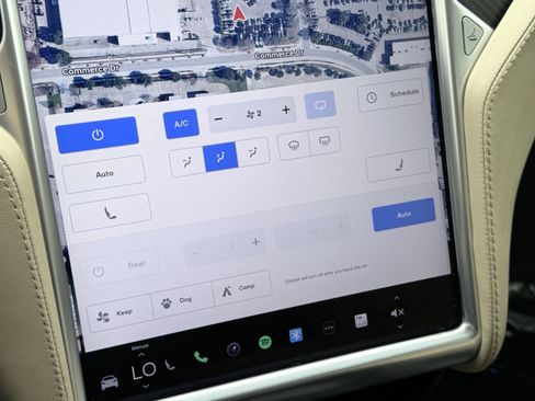 Used 2017 Tesla Model X 75D image 67