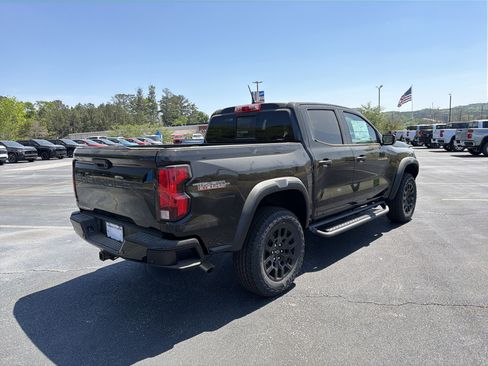New 2026 Chevrolet Colorado Trail Boss AWD/4WD image 5