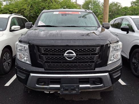 Used 2021 Nissan Titan SV w/ Accessory Utility Package AWD/4WD image 2