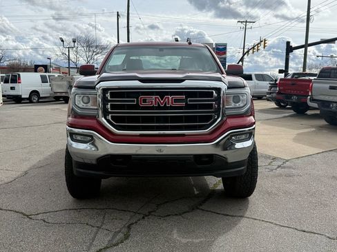 Used 2018 GMC Sierra 1500 SLE image 3