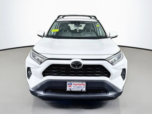 Used 2019 Toyota RAV4 XLE w/ Convenience Package AWD/4WD image 9