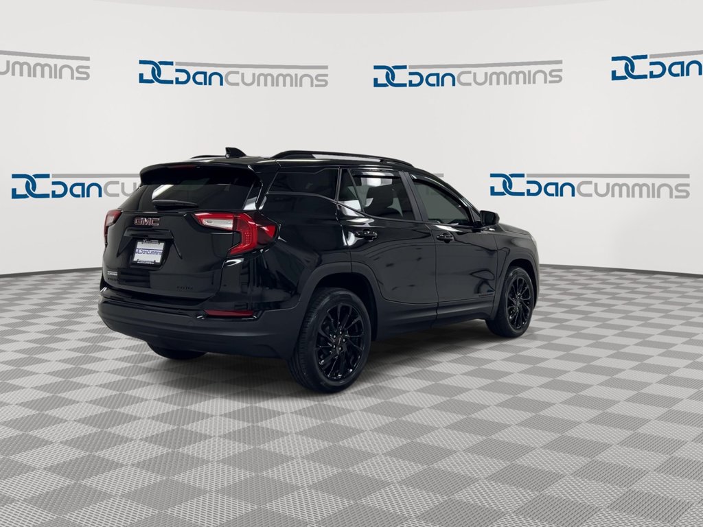 Used 2024 GMC Terrain SLE w/ Driver Convenience Package AWD/4WD image 8