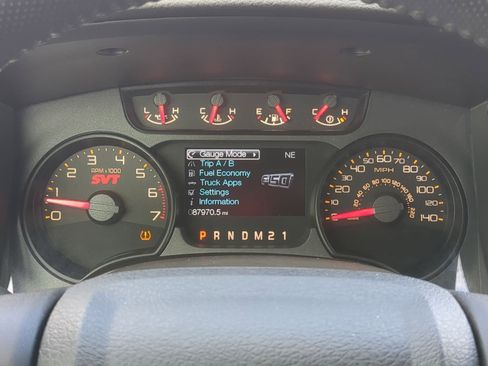 Used 2014 Ford F150 Raptor image 31