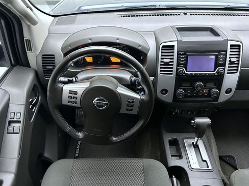 Used 2016 Nissan Frontier SV w/ SV Value Truck Package AWD/4WD image 14