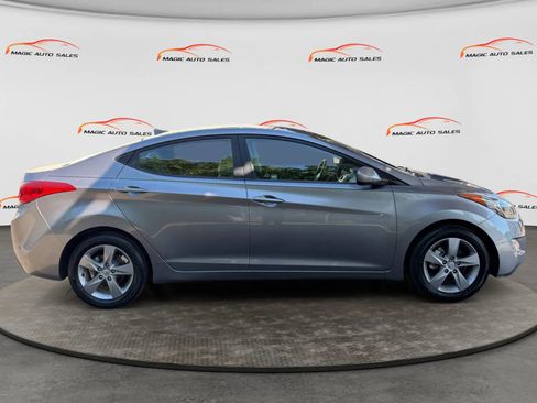 Used 2012 Hyundai Elantra GLS w/ Preferred Pkg 3 FWD image 6