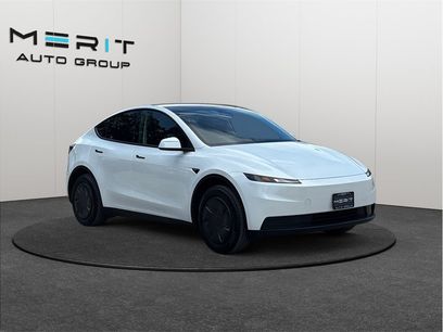 Used 2026 Tesla Model Y 2WD