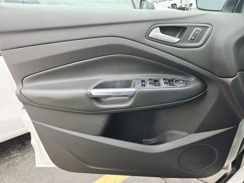 Used 2015 Ford C-MAX Energi SEL w/ Equipment Group 302A image 33