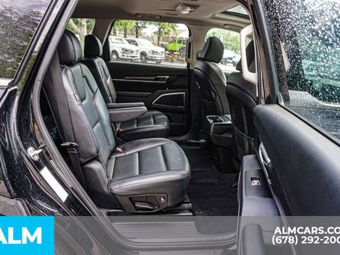 Used 2025 Kia Telluride S FWD image 24