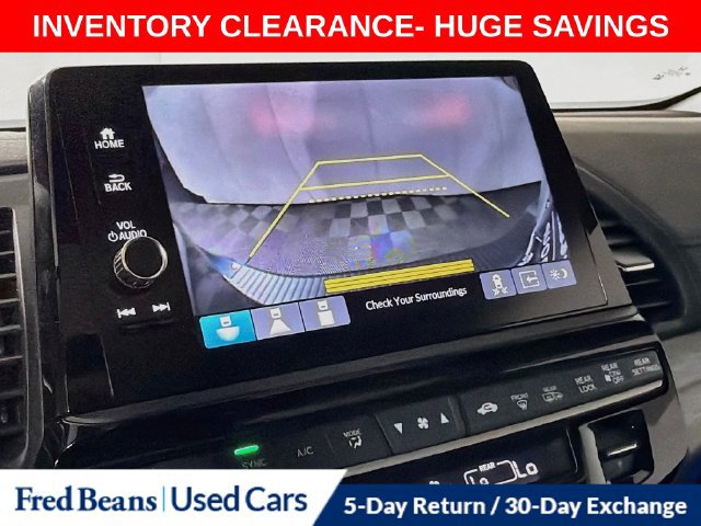 Used 2025 Honda Odyssey Elite image 18