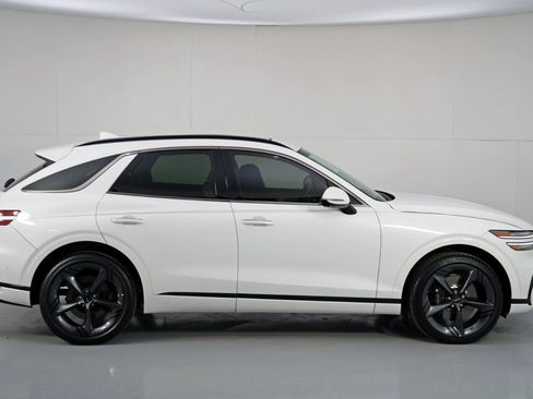 Used 2026 Genesis GV70 3.5T Sport Prestige image 61
