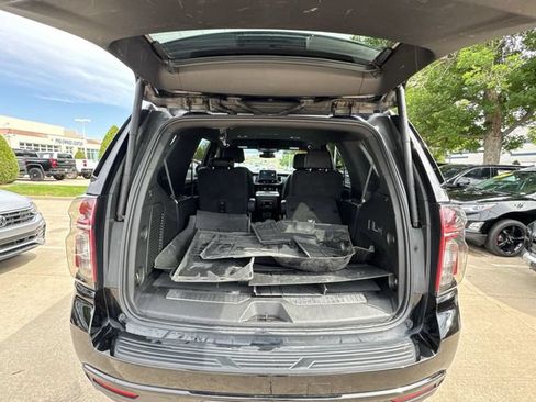 Used 2024 Chevrolet Tahoe Z71 w/ Z71 Off-Road Package AWD/4WD image 26