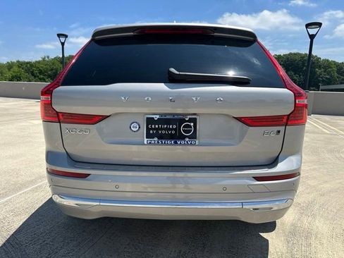 Certified 2022 Volvo XC60 B6 Inscription w/ Advanced Package AWD/4WD image 7