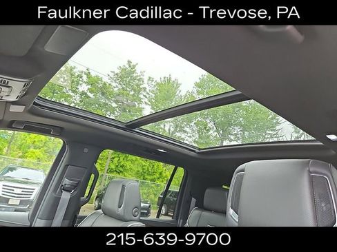 Used 2024 Cadillac Escalade ESV Premium Luxury AWD/4WD image 14