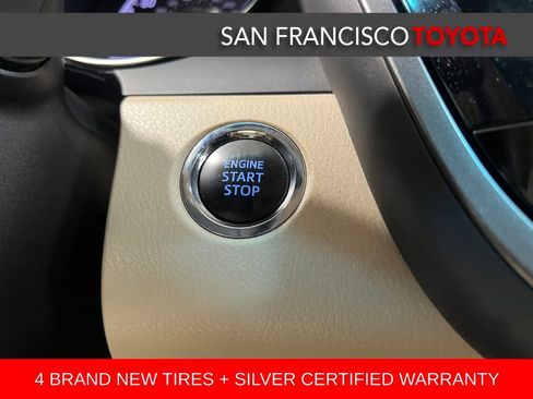 Certified 2018 Toyota Camry LE image 23