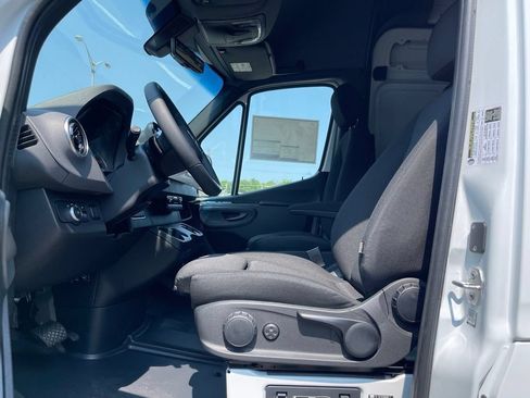 New 2026 Mercedes-Benz Sprinter 2500 image 6
