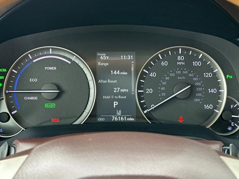 Used 2019 Lexus RX 450h AWD w/ Navigation Package image 19