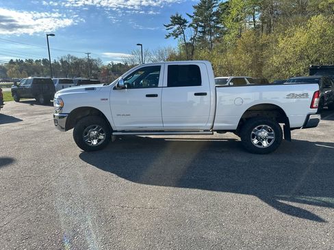 Used 2022 RAM 2500 Tradesman AWD/4WD image 2