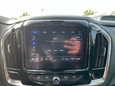 Used 2020 Chevrolet Traverse Premier w/ Redline Edition AWD/4WD image 17