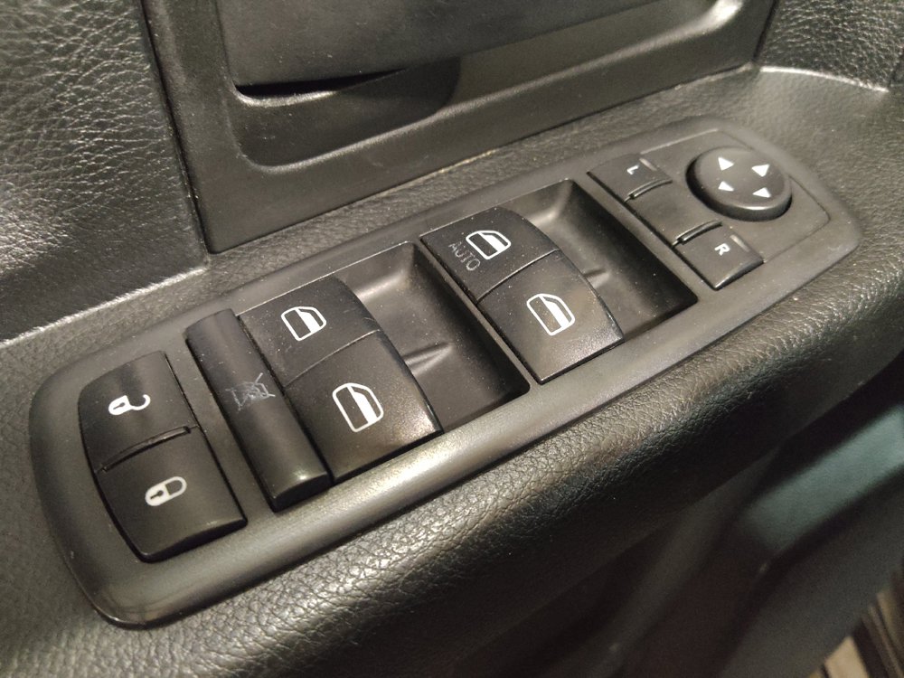 Used 2019 RAM 1500 Tradesman w/ Chrome Plus Package RWD image 27