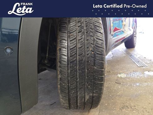 Used 2021 Volkswagen Atlas SEL Premium image 26