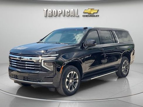 New 2026 Chevrolet Suburban LT w/ Comfort Package RWD image 1
