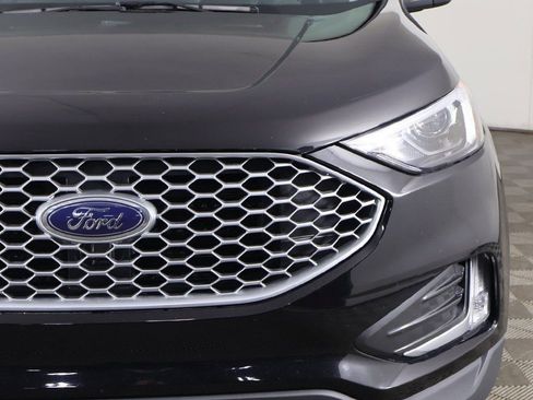 Used 2023 Ford Edge SEL w/ Convenience Package image 12