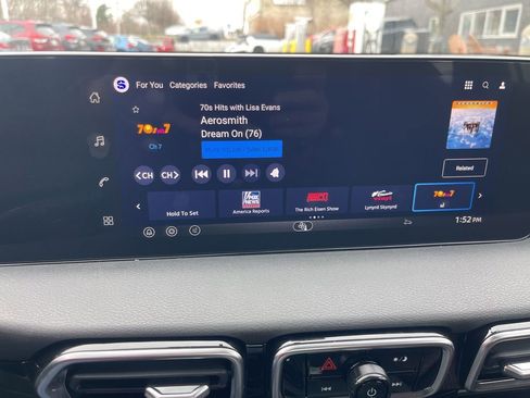 New 2026 Nissan Sentra SR w/ Floor Mat Package image 22