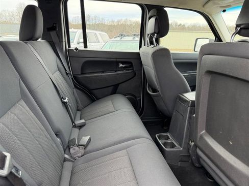 Used 2012 Jeep Liberty Sport image 15