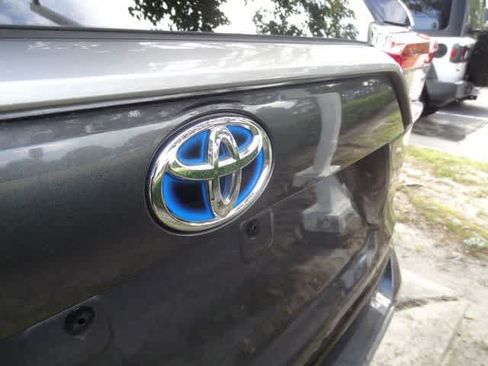 Used 2022 Toyota RAV4 XSE AWD/4WD image 19