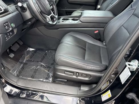 Certified 2024 Honda Passport TrailSport image 19
