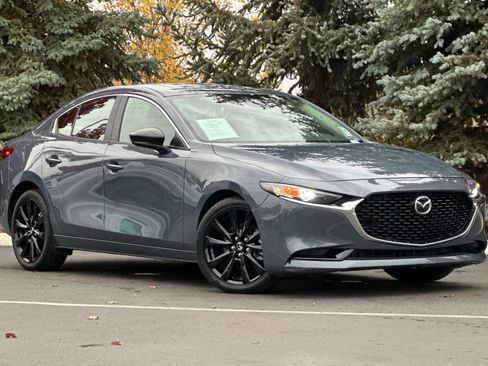 Used 2024 MAZDA MAZDA3 s image 2