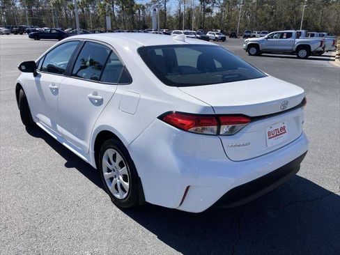 Certified 2026 Toyota Corolla LE image 3