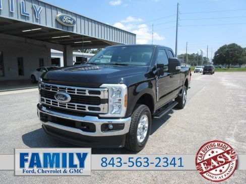 Used 2026 Ford F250 XLT w/ 360-Degree Camera Package AWD/4WD image 1