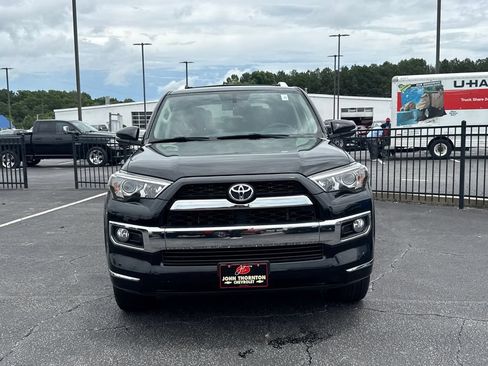 Used 2016 Toyota 4Runner Limited AWD/4WD image 3