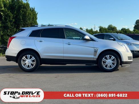 Used 2014 Cadillac SRX Luxury w/ Driver Awareness Package AWD/4WD image 6