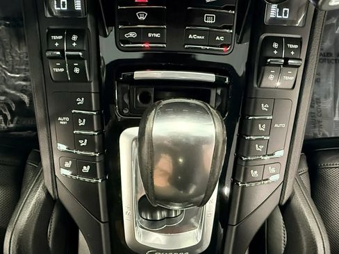 Used 2017 Porsche Cayenne S Platinum w/ Premium Package Plus (Pjy) AWD/4WD image 23