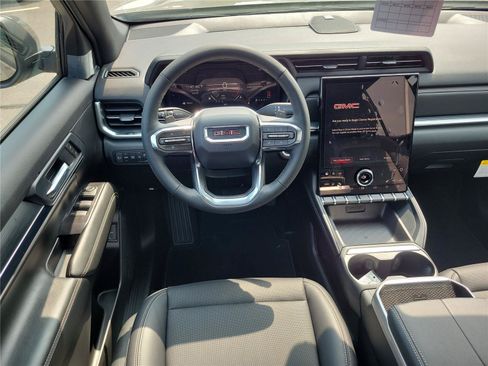 New 2027 GMC Terrain Elevation w/ Elevation Premium Package FWD image 40