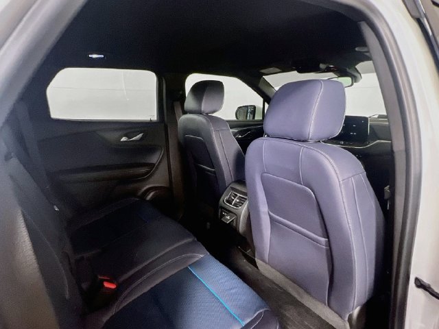Used 2023 Chevrolet Blazer RS FWD image 23