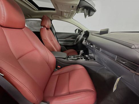 New 2025 MAZDA CX-30 AWD 2.5 S w/ Preferred Package image 42